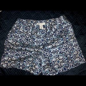 White House Black Market Short Size 0